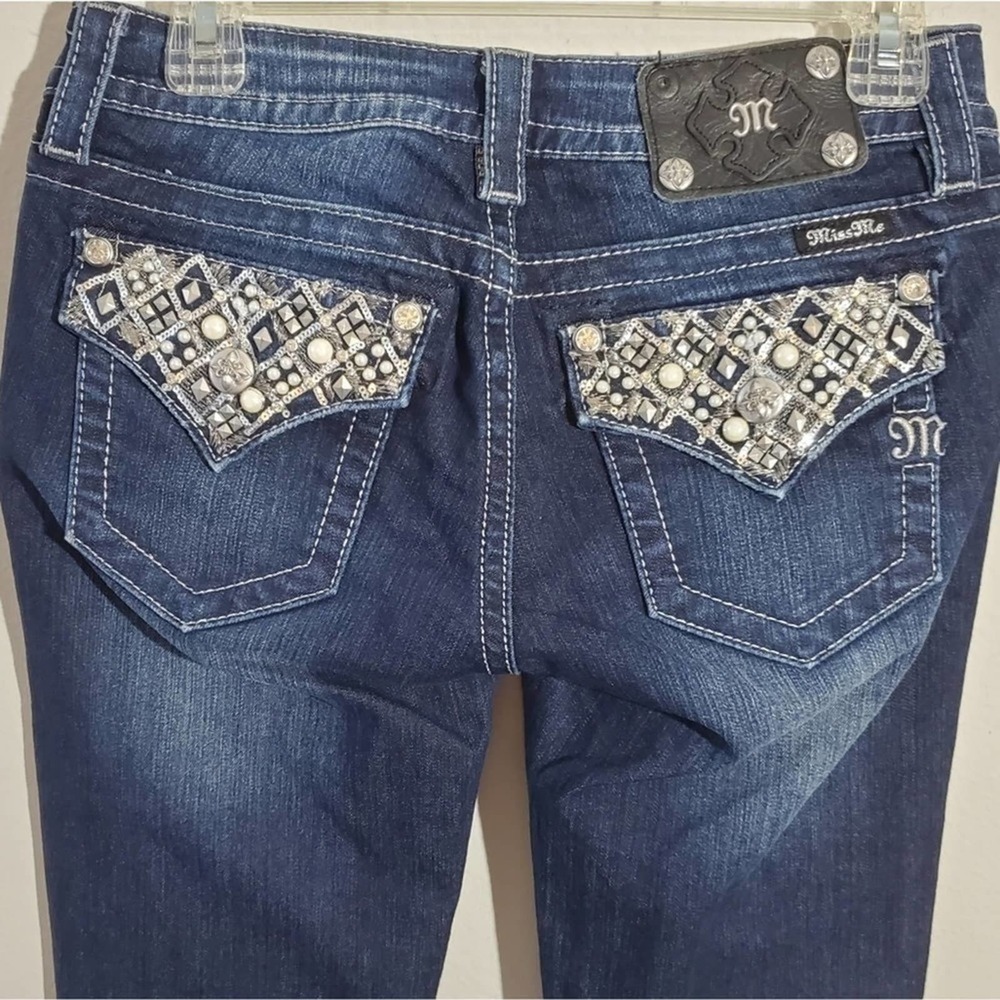 Miss me pearl studs bootcut jeans size 27x34‎
